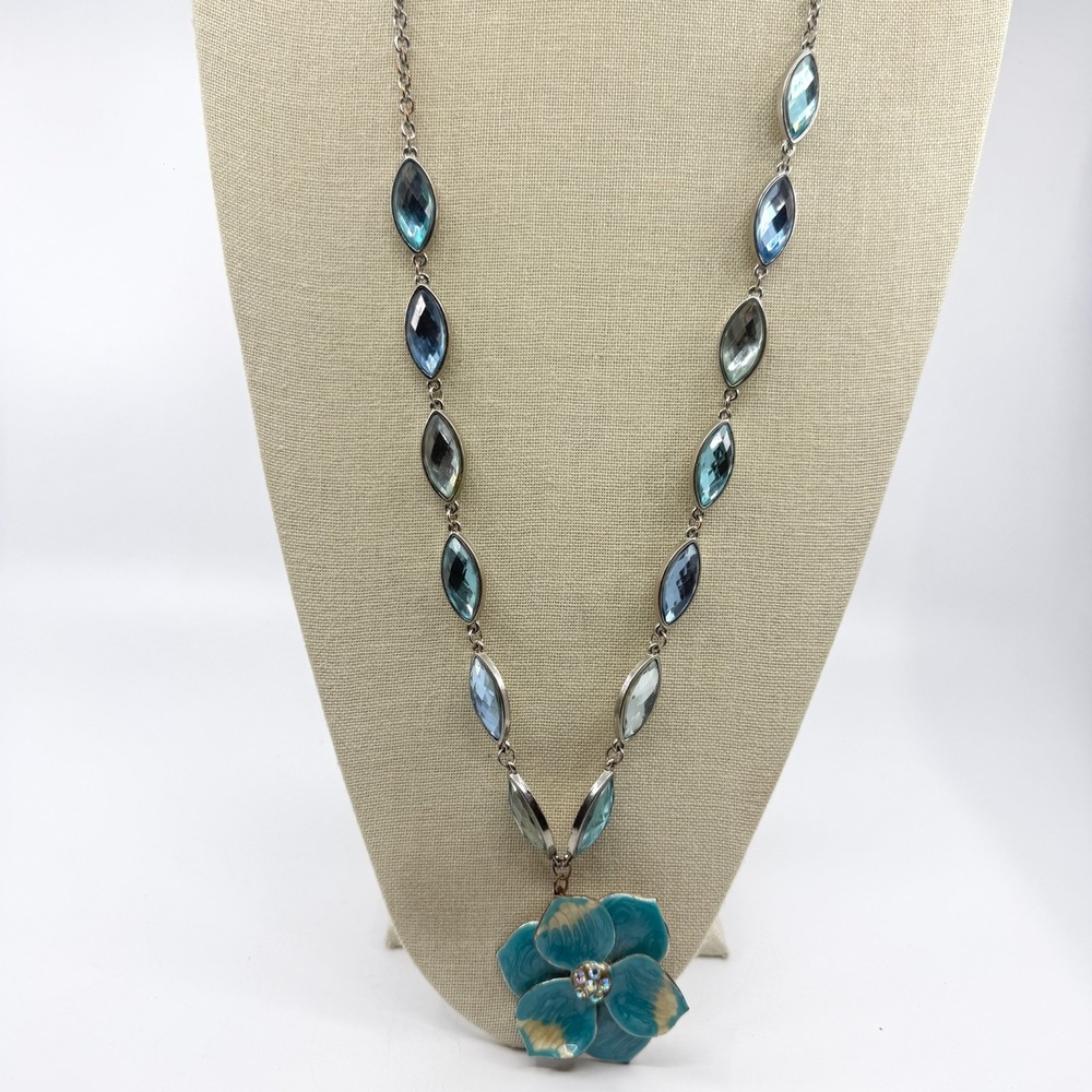 Boho Enamel Flower Pendant Necklace with Blue Crystal Accents